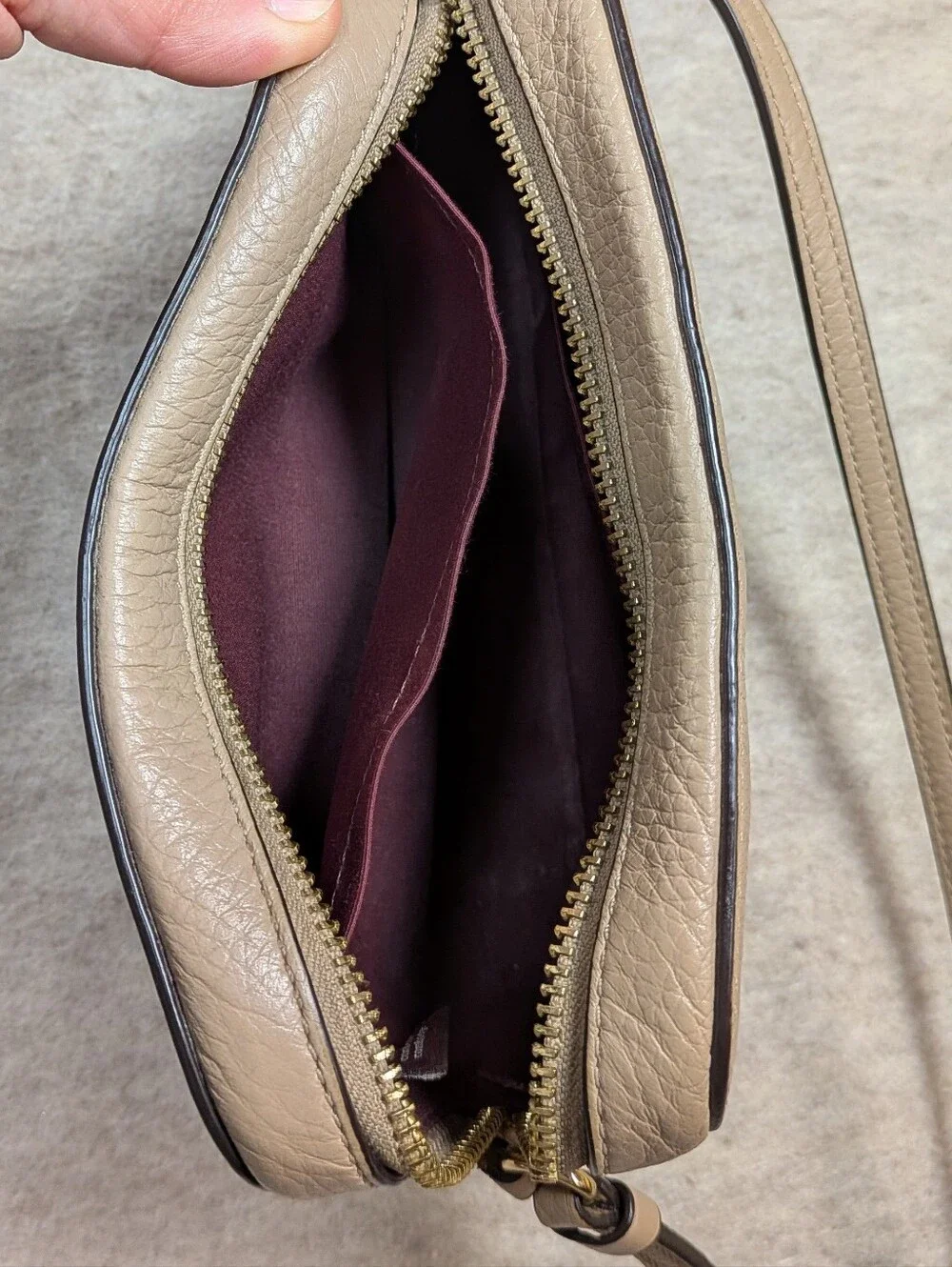 Coach Pebbled Leather Crossbody Jamie Camera Bag Taupe Beige Purse Compact